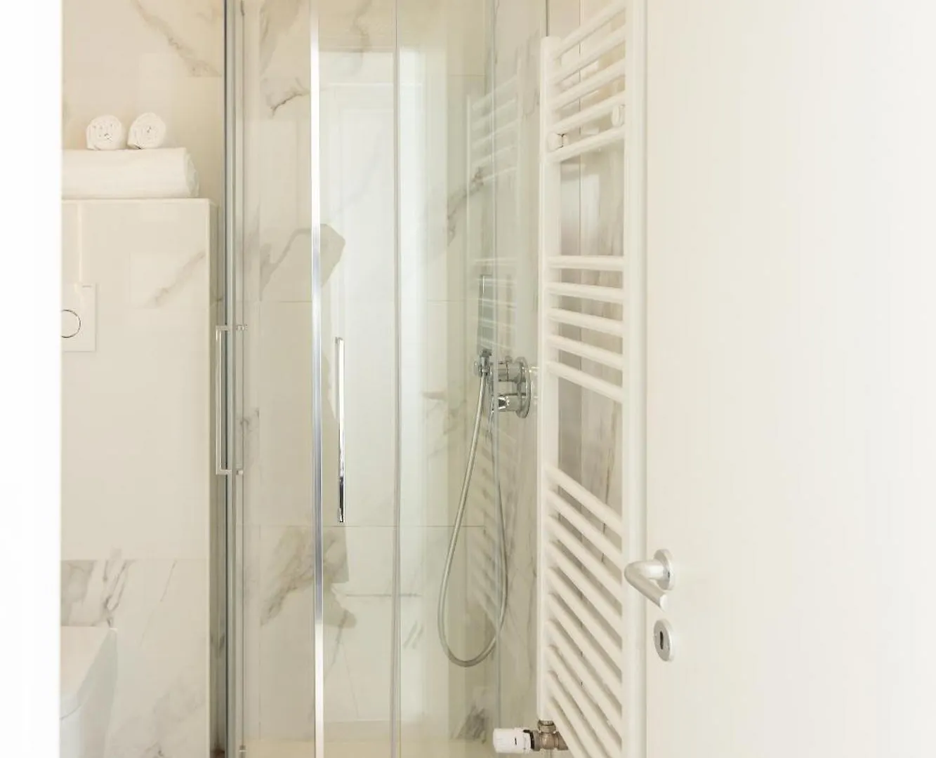 Apartment Porta Nuova Klimt Suite - Next To Brera Milan